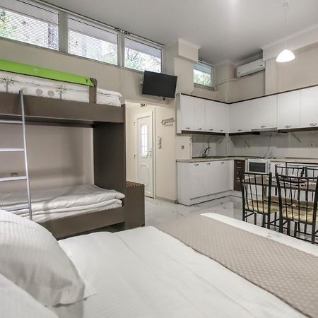 Del Sol #3 Meteora Luxurious Family Suites カランバカ エクステリア 写真