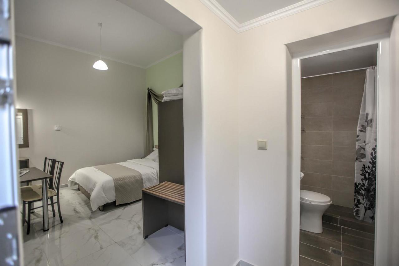Del Sol #3 Meteora Luxurious Family Suites カランバカ エクステリア 写真